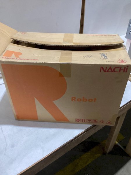 NACHI SERVO AMPLIFIER RFX1444P NEW