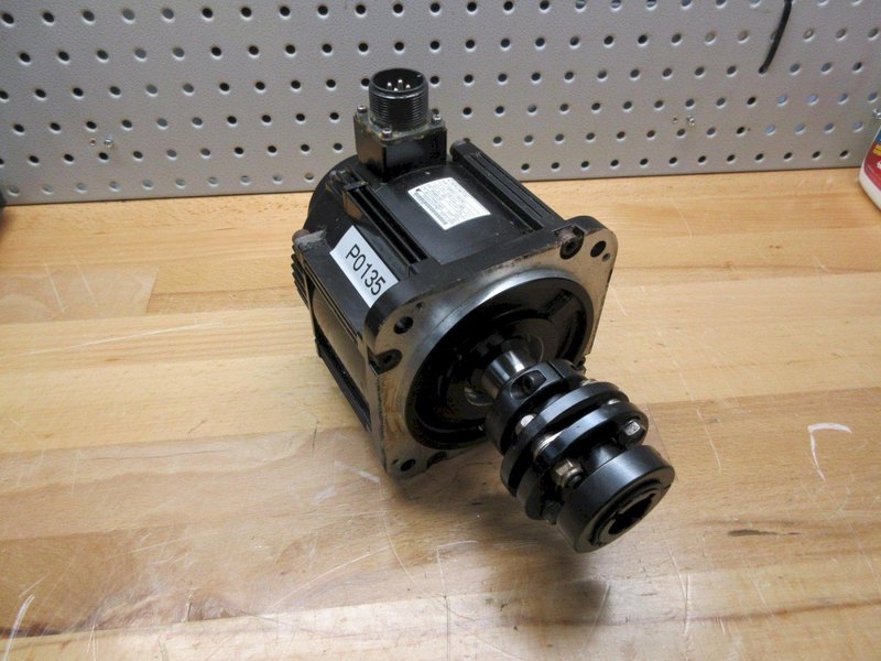 Used Haas 62-10013 Yaskawa SGMGV-13ADA61 Servo Motor Sigma 5