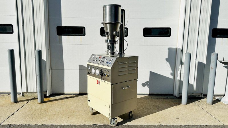 Glatt Air Techniques  |  UNIGLATT Fluid Bed Dryer  |  Size 6