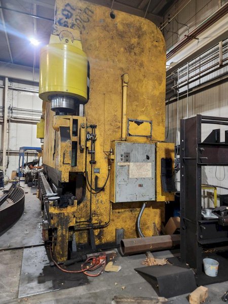 1250 Ton x 26′ Cincinnati 1250H Hydraulic Press Brake, 1965