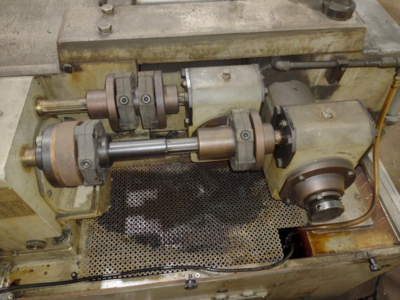 16 TON NISSEI MODEL #FA16 2-DIE INFEED THREAD ROLLER : STOCK #19733