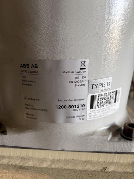 ABB 6 Axis Robot Model IRB1200-7