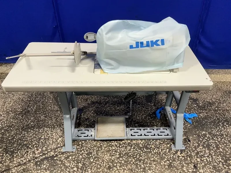 Juki 20”x47” Table Sewing Machine - Ddl-8700