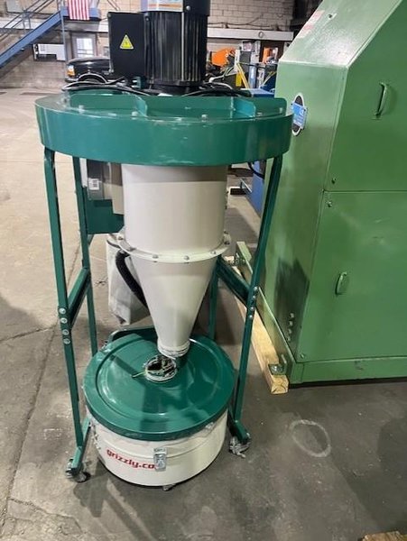 GRIZZLY INDUSTRIAL  MODEL GO777HEP DUST COLLECTOR STOCK# 3969