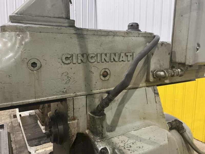 #3 CINCINNATI MODEL #3MI HORIZONTAL UNIVERSAL MILL WITH TOOLMAKERS OVERARM SPINDLE: YOBRO #25929