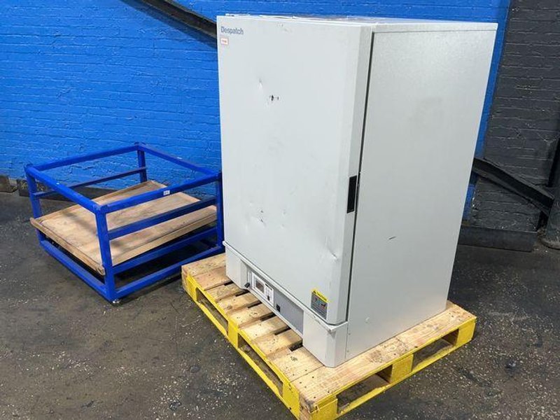 DESPATCH 500F OVEN  -  LAC2-12-7