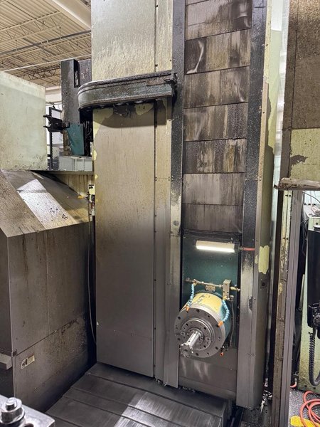 Kuraki KBT 13EA CNC Boring Mill, 2003 – Fanuc Control, 4k RPM, Chip Conveyor, 1000 PSI TSC