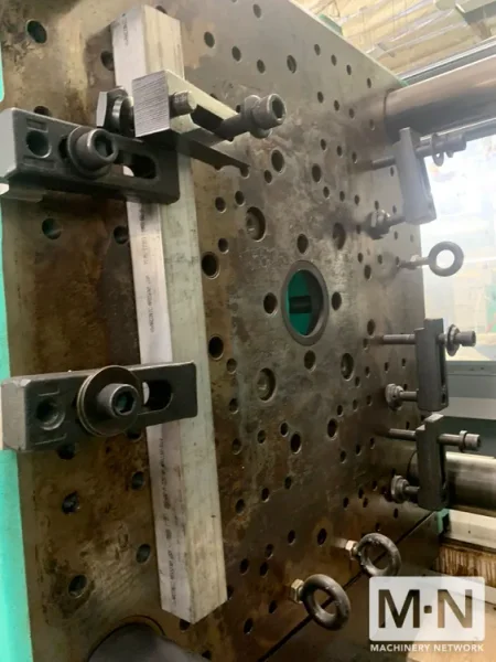 275 TON 15.3 OZ ARBURG MODEL 630S-2500-800 INJECTION MOLDING MACHINE MFG 2012