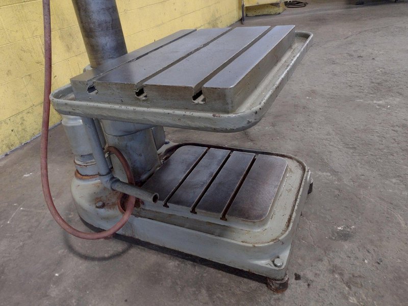 24" TOS MODEL #VS32 GEARED HEAD DRILL PRESS WITH POWER DOWNFEED: STOCK 17363