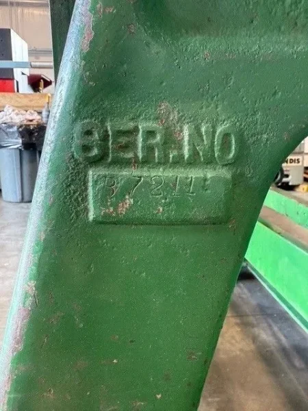 LOWN Model B700 6’ x ¼” Gauge Plate Bending Roll USA #7820