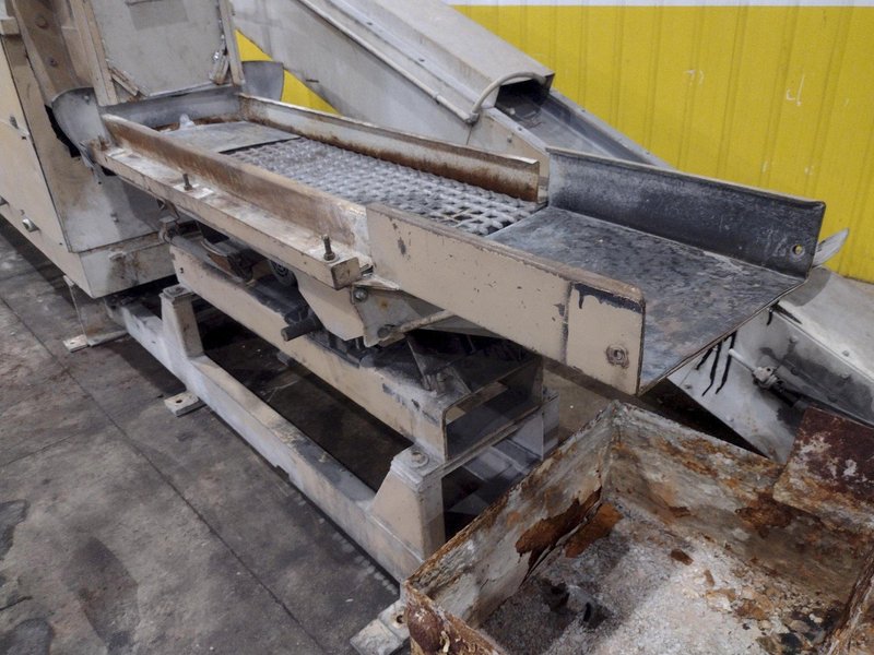 17 CUBIC FT ALMCO MODEL #V-16TF TUB TYPE VIBRATORY FINISHER W/ CONVEYOR LOAD &amp; SHAKER TABLE: YOBRO #25321