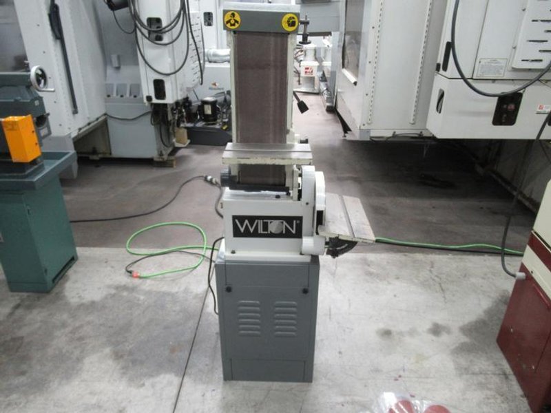 Wilton Model 4210 Industrial Combination Belt and Disk Grinder