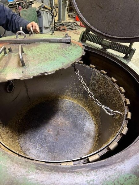 Barrett Model 1100E Centrifugal Oil Extractor