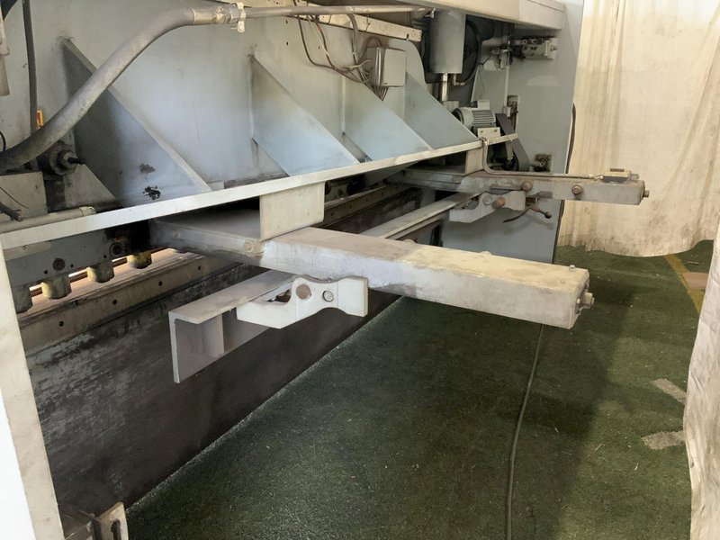 10' X 1/2" ATLANTIC SHEAR MODEL HDS10X1T2 HYDRAULIC SQUARING SHEAR: STOCK #81294