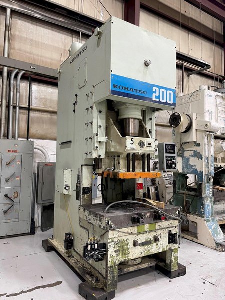 200 ton Komatsu Single Point Gap Press #OBS200-3, New 1990