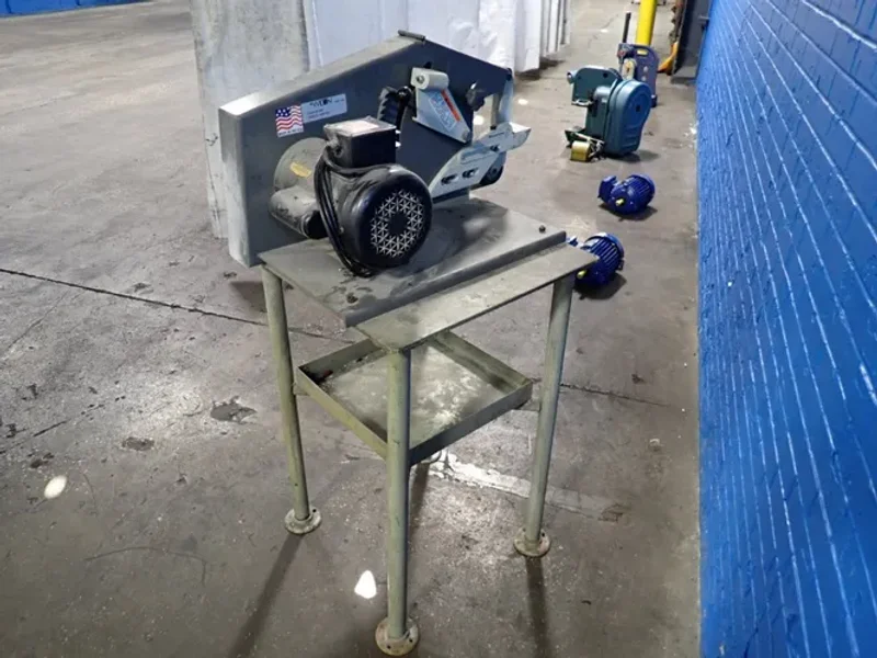WILTON 2" x 4" BELT GRINDER  -  SQUARE WHEEL