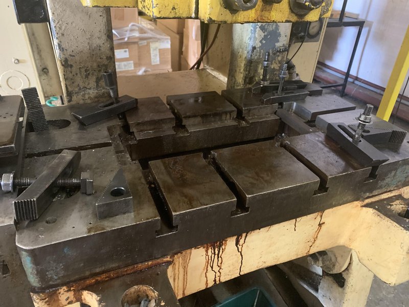 35 TON V &amp; O HI-SPEED OBI PRESS; 2" STROKE X 250 SPM: STOCK #10110