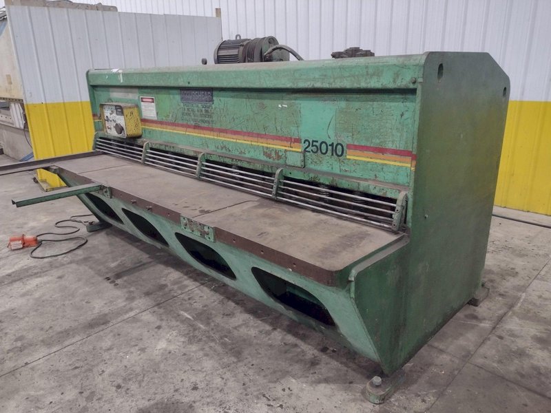 10&#039; X 1/4&quot; ACCURPRESS MODEL #825010 LP HYDRAULIC SHEAR: YOBRO #24451