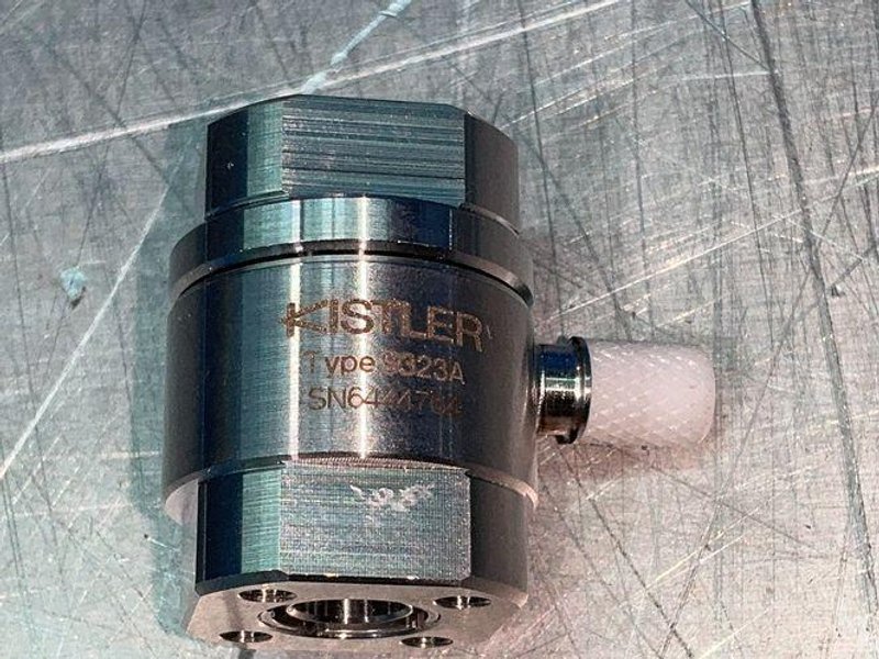 KISTLER MAXYMOS BL PROCESS MONITORING SYSTEM WITH 9323A FORCE SENSOR  -  5867B0000