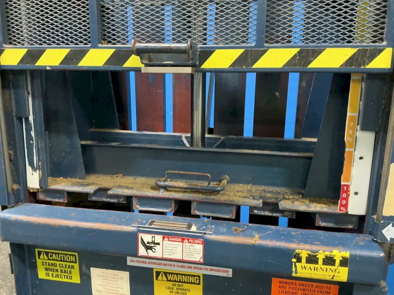 J.V. MANUFACTURING 46” X 24” BALER  -  DL-46-LD-VB