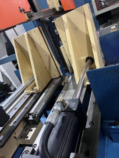 DoALL C330NC Horizontal Automatic Band Saw