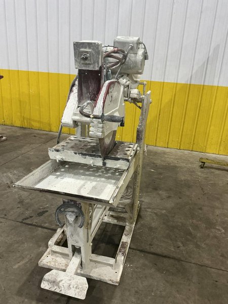 7.5 HP X 20" MK WET BRICK AND BLOCK SAW: YOBRO #25030