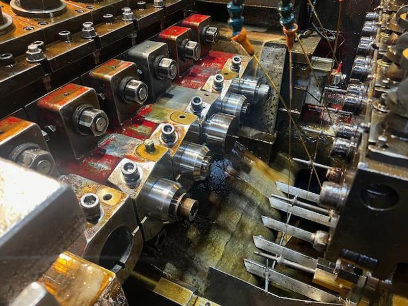 Chun-Zu Model CBP-206L Bolt Former