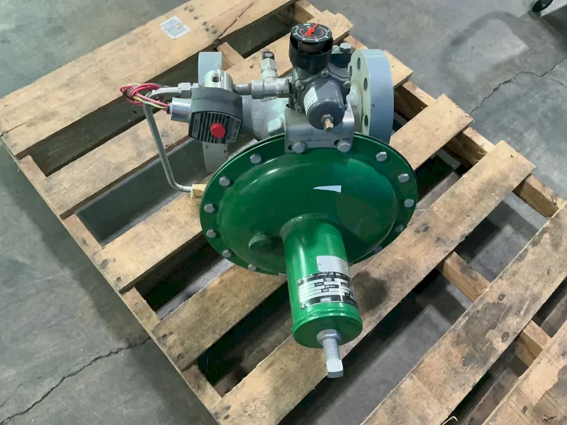 FISHER D4 CL1500 CONTROL VALVE   -  D4 (SPRING-TO-CLOSE)