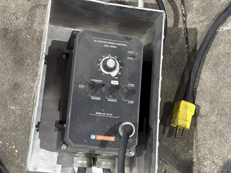 12,000 LB LJ WELDING MODEL #GE6TR-100 VARIABLE SPEED POWERED TANK TURNING ROLL: STOCK #22808