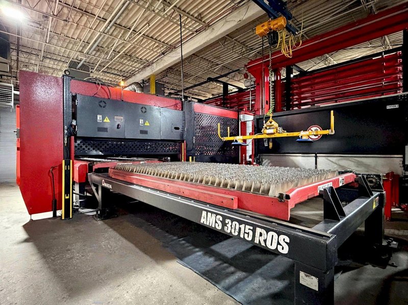 Amada Ensis 3015 AJ 12KW Fiber w/ Automation
