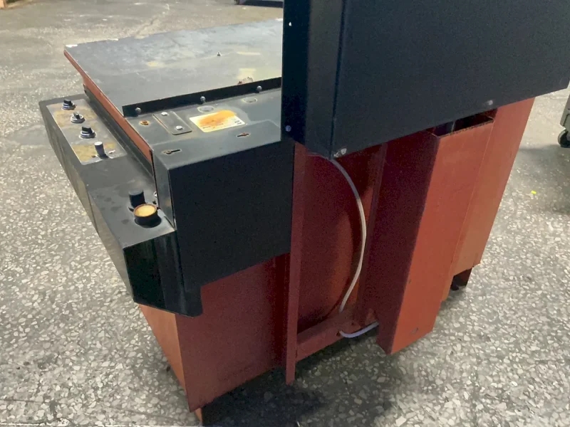 SAFETY-KLEEN 44" X 20" X 30" PARTS WASHER  -  81