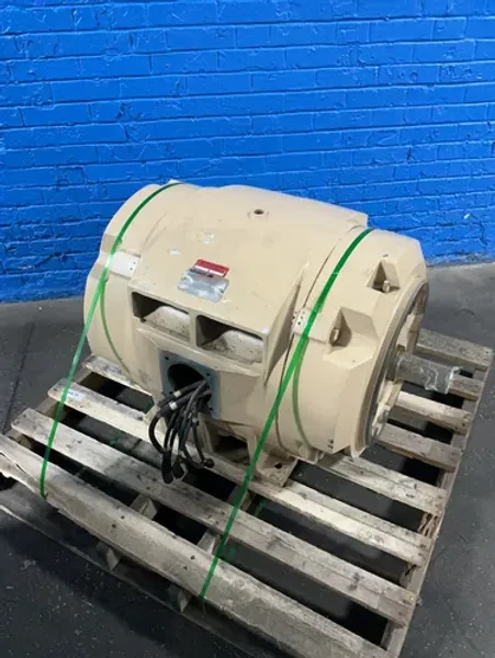 RELIANCE ELECTRIC 100 MOTOR   -  P44G0357E