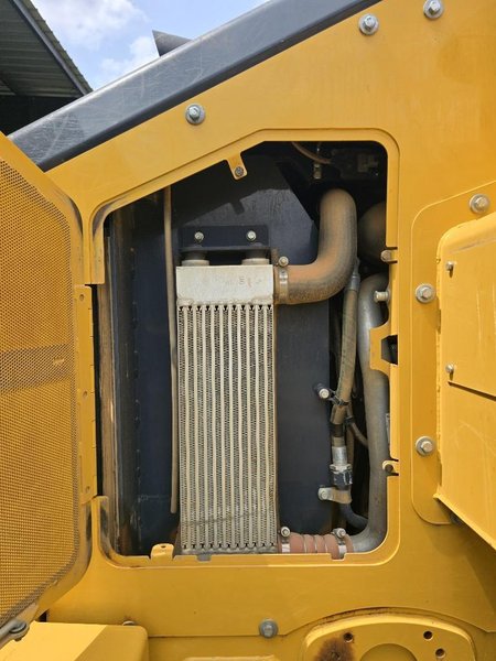 2020 John Deere 655K-Crawler Loader 1T0655KXLLF386042