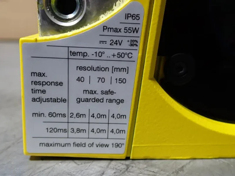 SICK CLASS 1 LASER SENSOR   -  S30A-4011BA