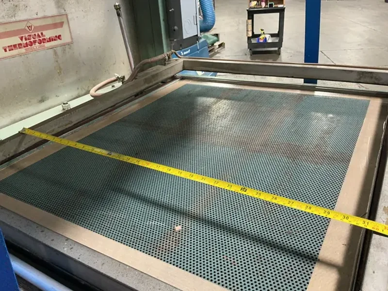 VISUAL THERMOFORMING 30" X 36" VISUAL PACKAGING MACHINE  -  CTIF 3036