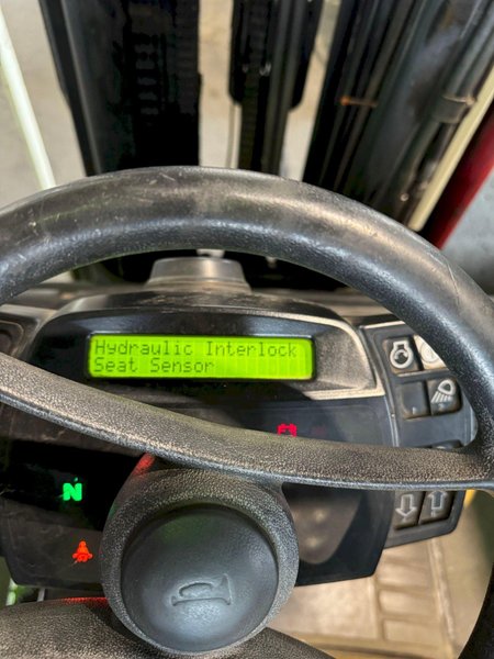 (2016) 5,000 LB YALE GLC050VX PROPANE FORKLIFT. STOCK # 0790124