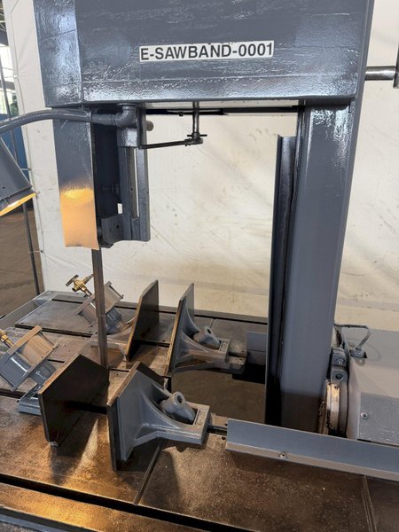 18" X 20" MARVEL SERIES 8 MARK II VERTICAL BANDSAW. STOCK # 0665125