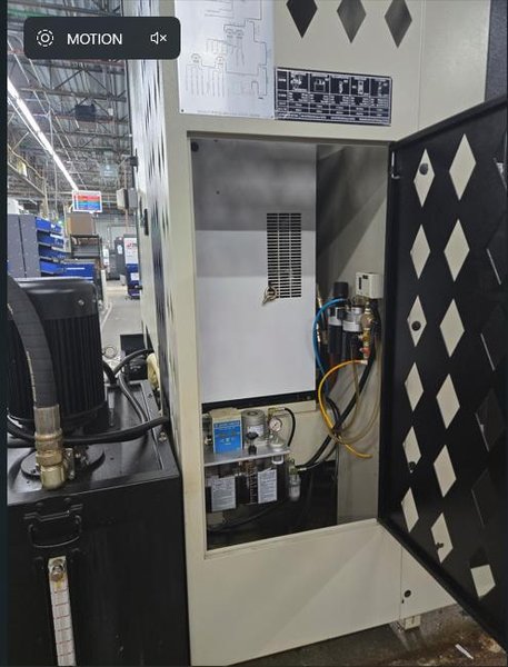 Amera‑Seiki VTC‑5 VMC, 2022 – Cool Through Spindle, Chip Auger