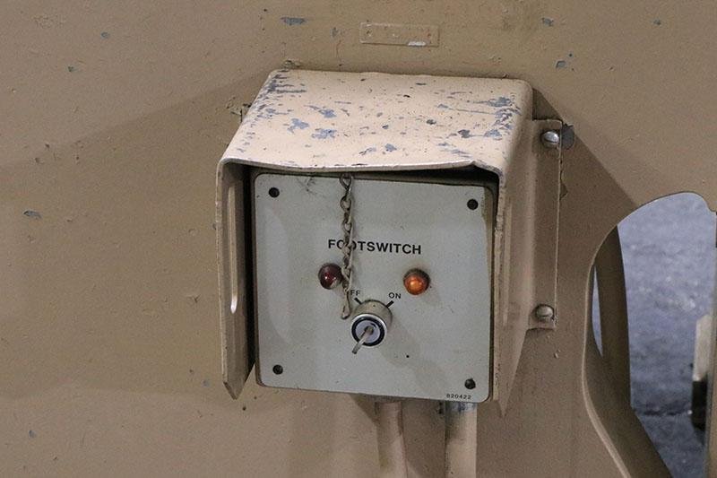 135 Ton x 10 Ft Cincinnati Hydraulic Press Brake Model 135CB8