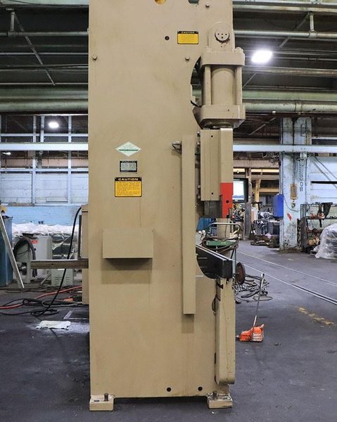 CINCINNATI 135CBIIX8 HYDRUALIC PRESS BRAKE