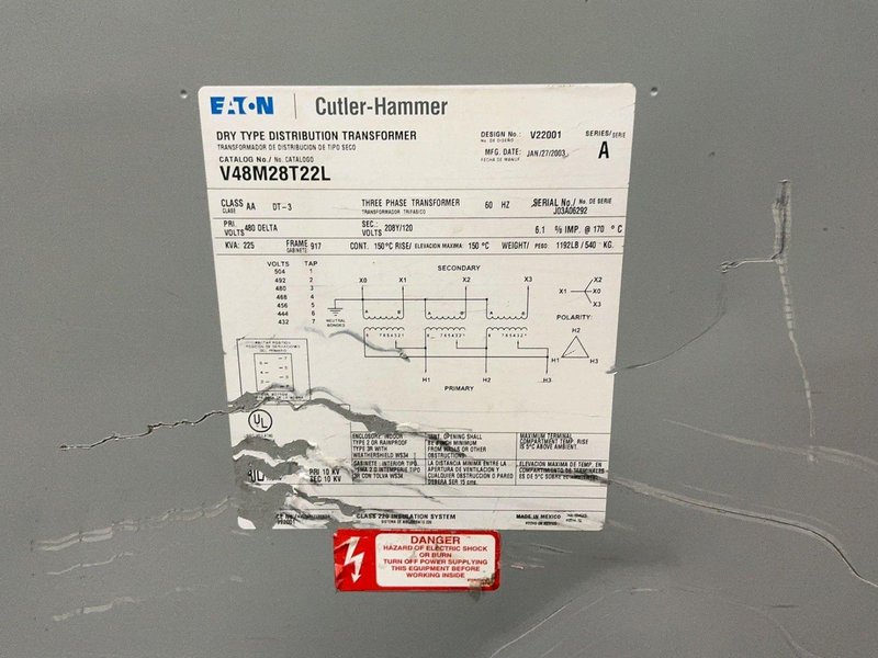 EATON 225 KVA TRANSFORMER  -  V48M28T22L