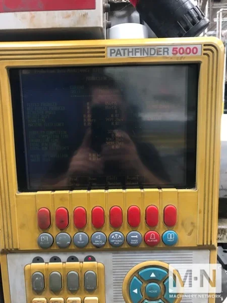 230 TON 20 OZ VAN DORN MODEL 230HT-1220 INJECTION MODLING MACHINE MFG 1998