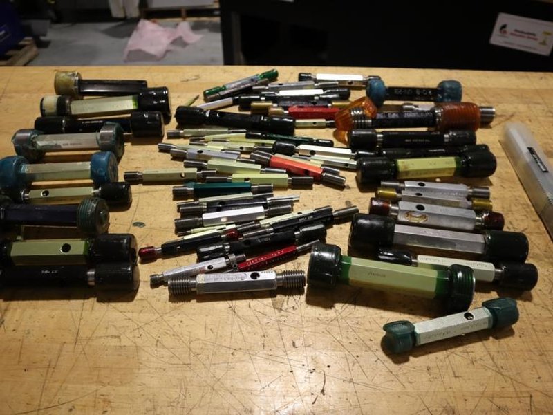 Thread Gages, Assorted- Auction Item