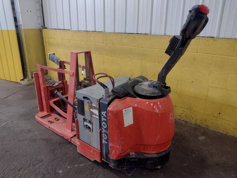 3 TON 6000 LBS TOYOTA MODEL 8HBW30 WALK BEHIND TRANSPORT TRUCK: STOCK #16544