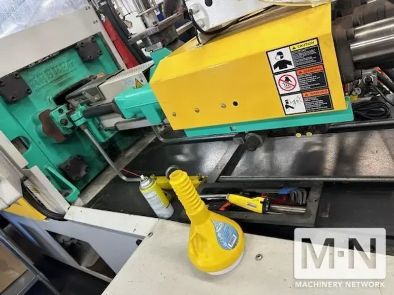 110 TON 6.1 OZ ARBURG MODEL 420C-1000-290 INJECTION MOLDING MACHINE MFG 2016
