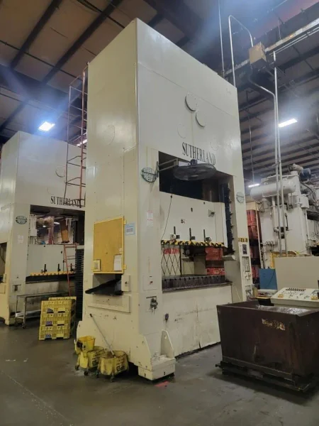 300 TON SUTHERLAND SP2-D-30096-48-16 STRAIGHT SIDE DOUBLE CRANK: YOBRO #24323