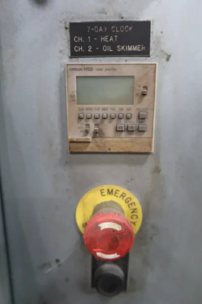 40" X 60" BETTER ENGINEERING MODEL #FRD4000LXP 3-STAGE HEATED PARTS WASHER: YOBRO #25050