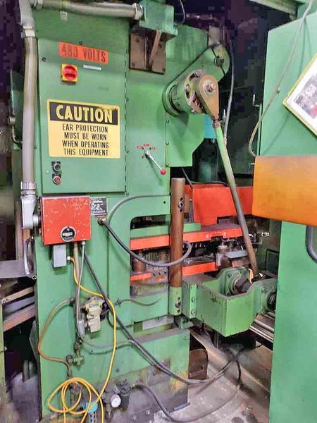 30 Ton Oak Fin Press