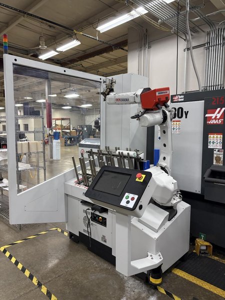 RoboJob Turn-Assist 200i Cobot, 2021 – Dual Gripper System, Laser Safety Scanner