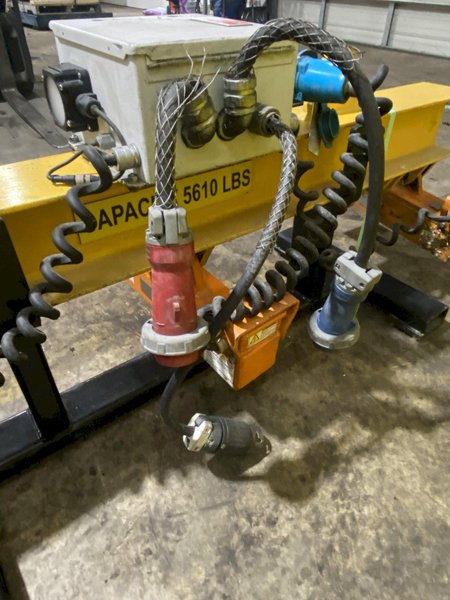 5610 LB ERIEZ MAGNETICS CRANE LIFTING MAGNET ON SPREADER BAR STOCK 16097